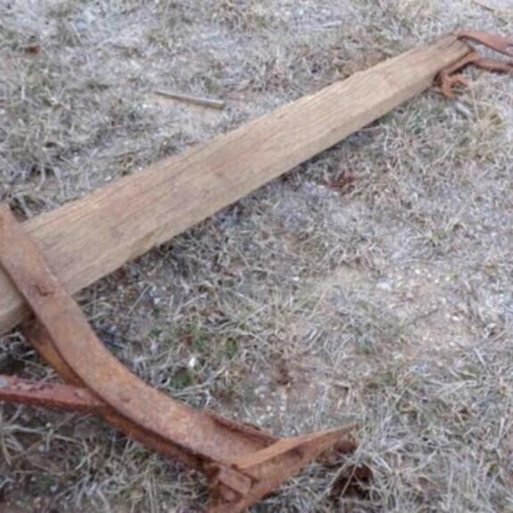 ANTIQUE HORSE DRAWN PLOW
