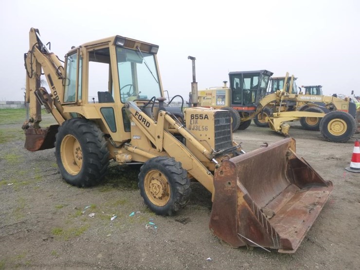 1986-ford-655a-image-3