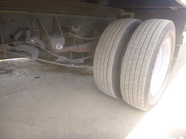 2022-ford-f450-xl-image-22