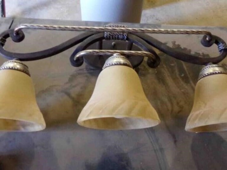 2-sets-of-3-lamps,-30"-wide-image-2