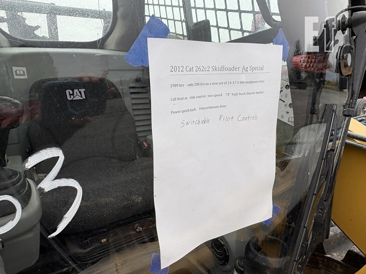 2013-caterpillar-262c2-image-25