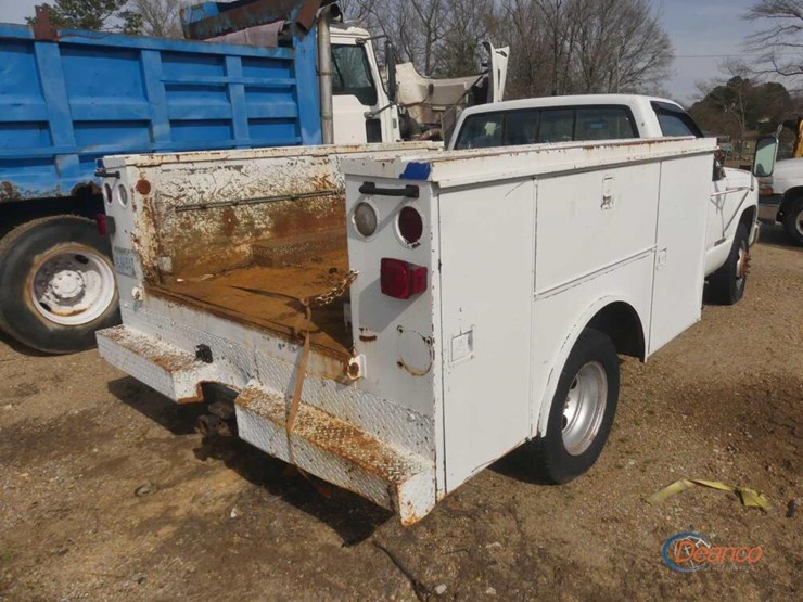 1990-chevrolet-3500-image-2