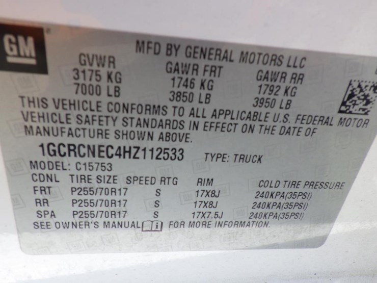 2017-chevrolet-1500-image-16