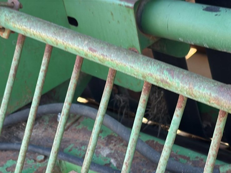 john-deere-510-image-19