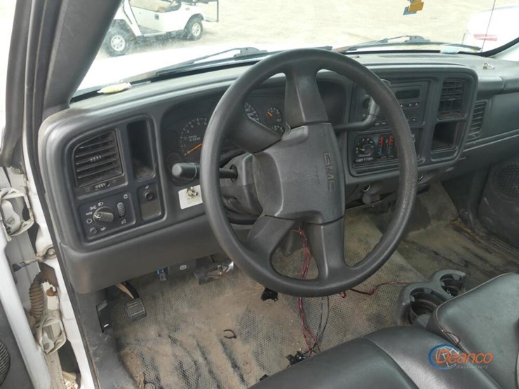 2006-gmc-sierra-1500-image-8