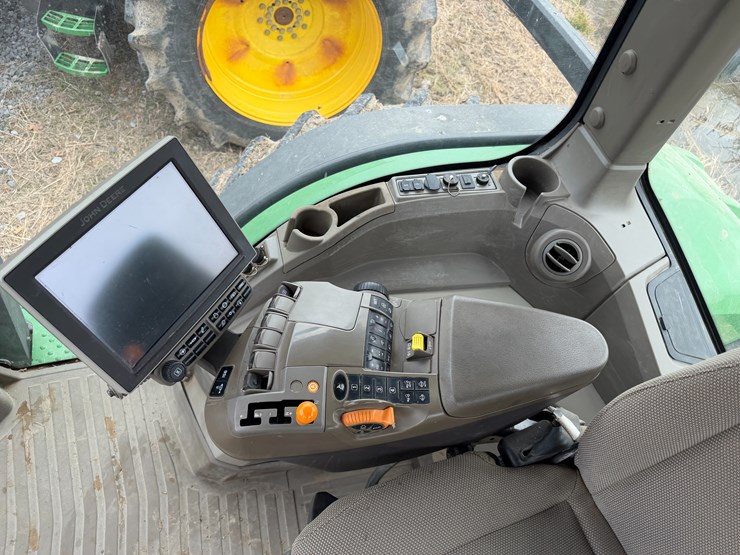 2023-john-deere-8r-310-image-63