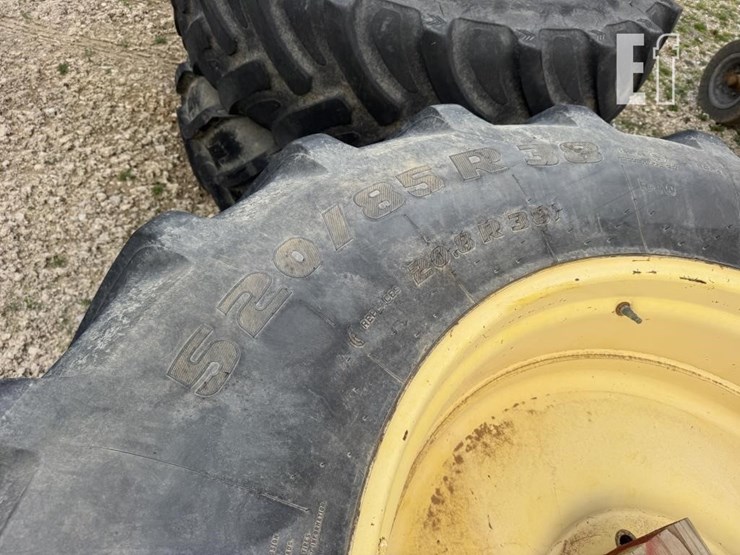 john-deere-4730-image-2