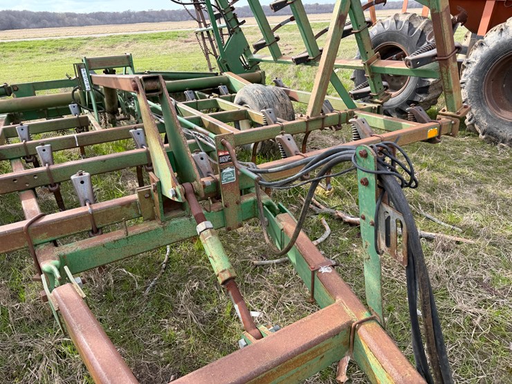 john-deere-40-image-44