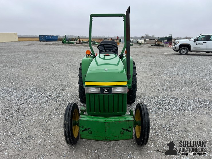 1990-john-deere-770-image-2