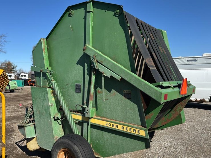 john-deere-510-image-2