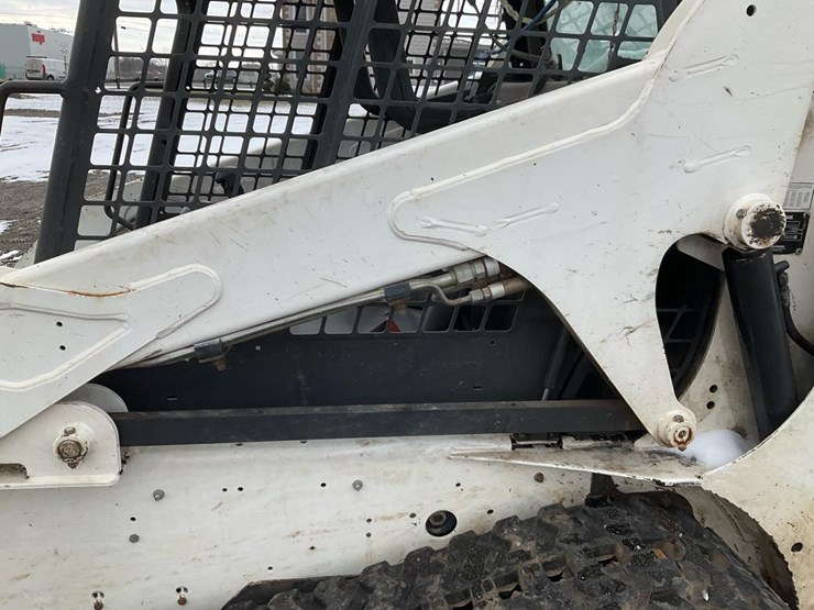 2007-bobcat-t190-image-14