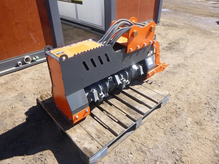 caterpillar-306-image-3