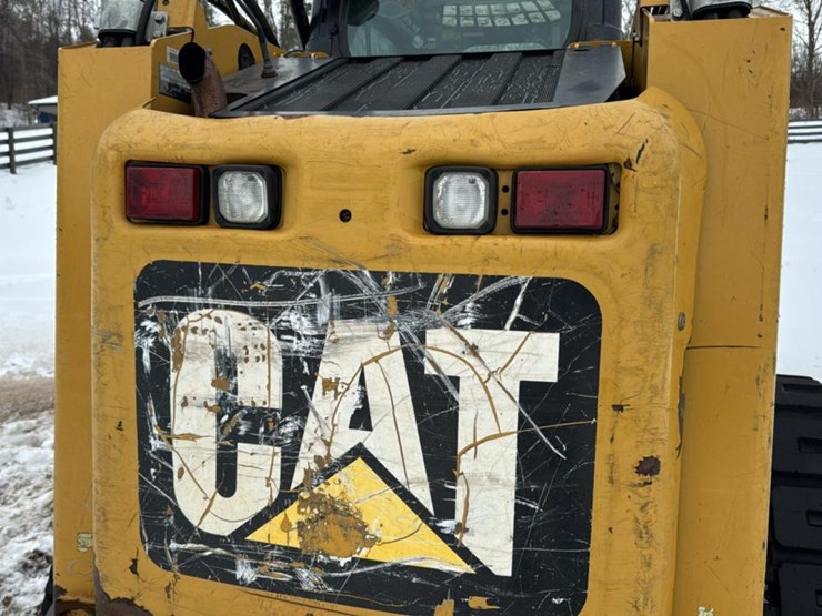 2013-caterpillar-279c-image-50