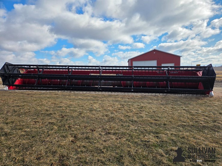 2011-case-ih-3020-image-2