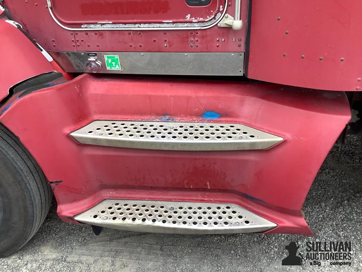 2009-kenworth-t660-image-18