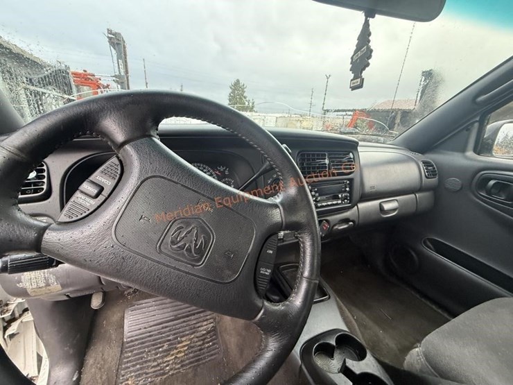 1999-dodge-dakota-image-18