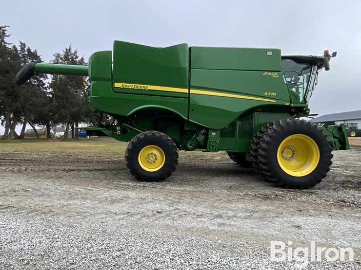 2019-john-deere-s770-image-4