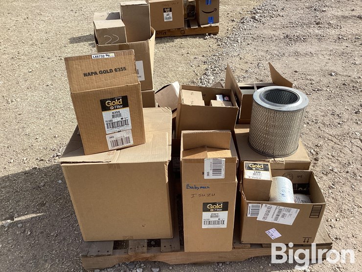 baldwin-/-napa-/-case-oil-&-air-filters-image-2