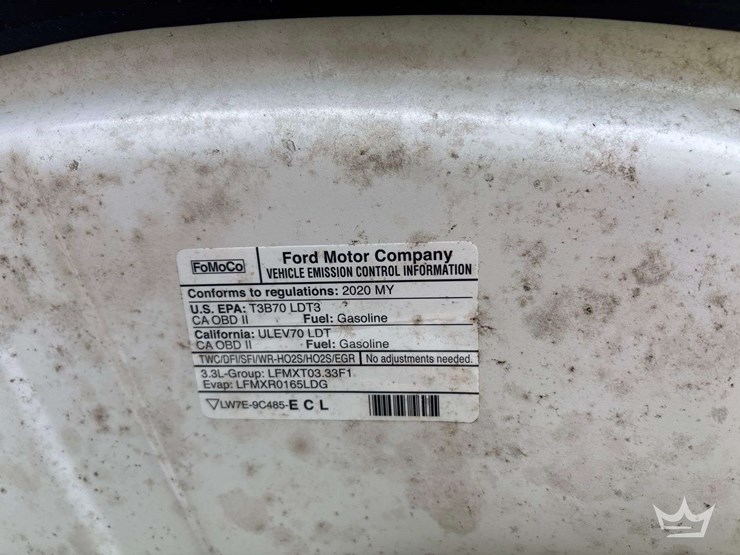 2020-ford-explorer-image-10