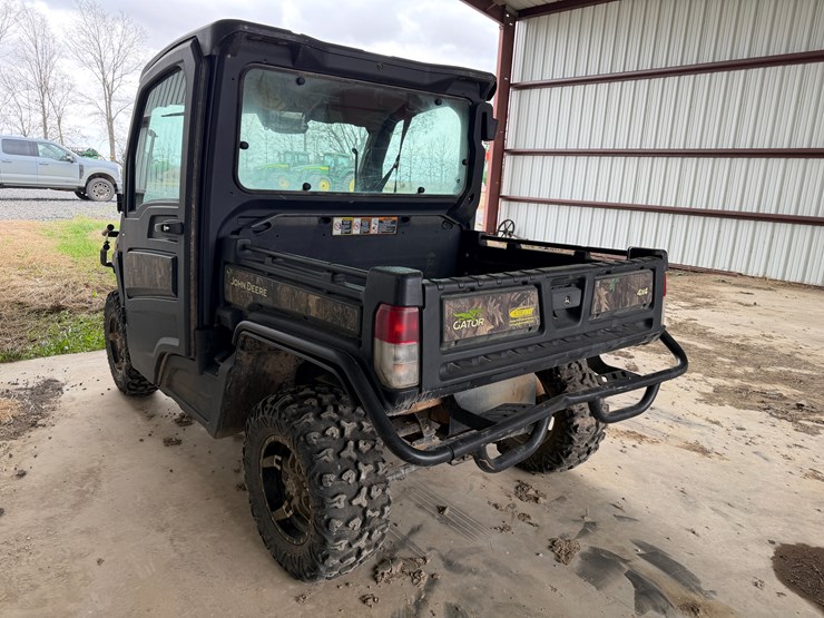 john-deere-gator-image-4
