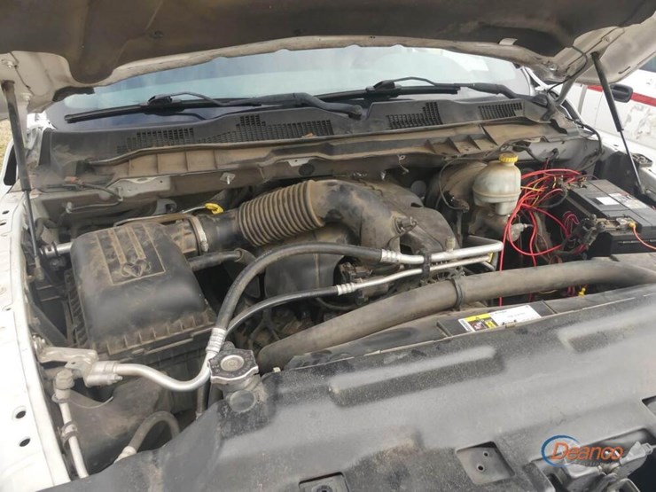 2015-dodge-ram-1500-image-5