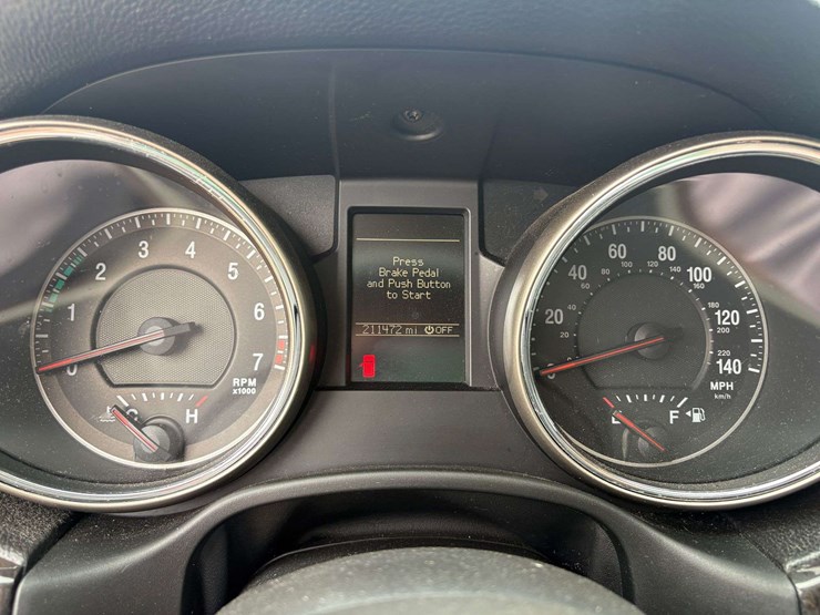 2012-jeep-grand-cherokee-image-13