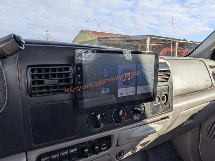 2005-ford-f550-xl-image-9