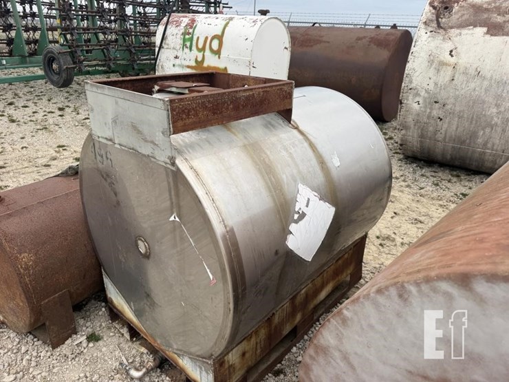 250-gallon-ss-tank-image-1