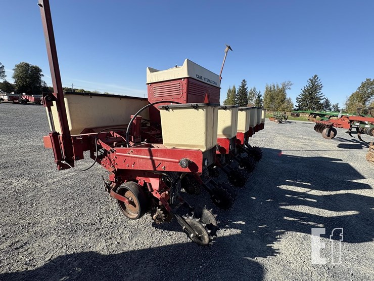 case-ih-900-image-12