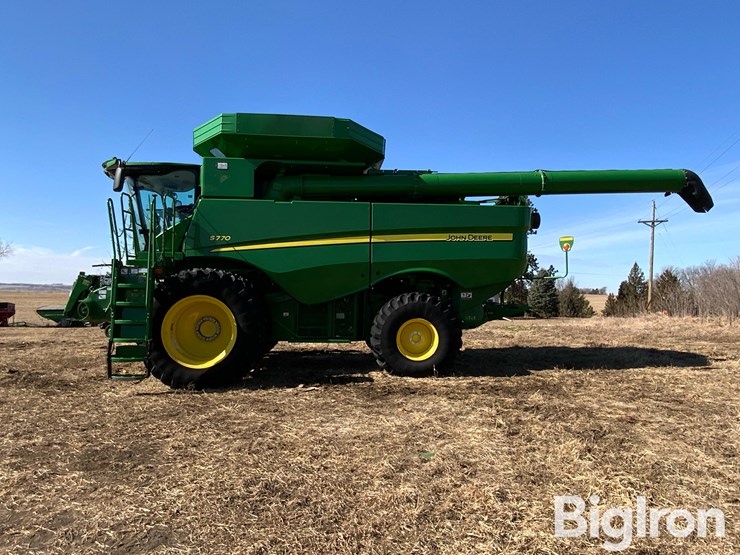 2021-john-deere-s770-image-8