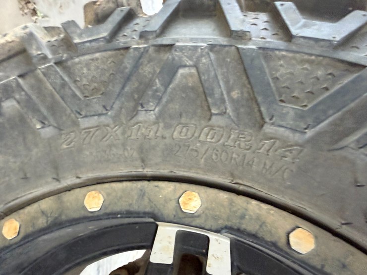 john-deere-gator-image-5