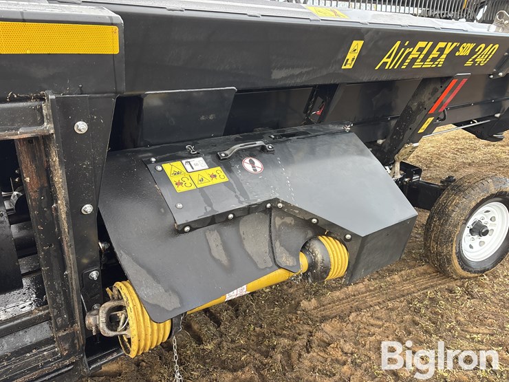 2023-case-ih-820-image-10