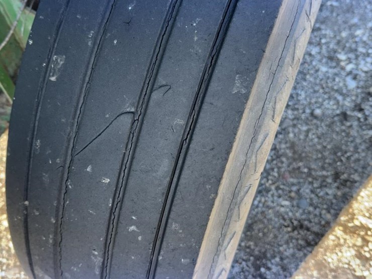 john-deere-510-image-24