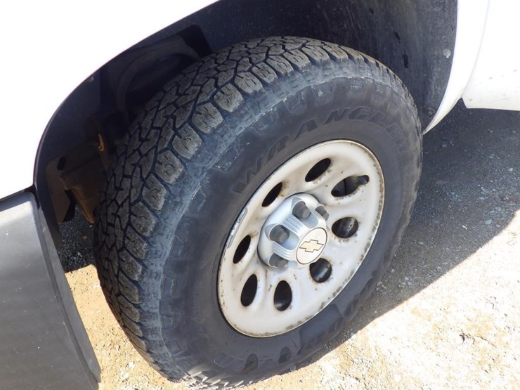 2008-chevrolet-1500-image-11