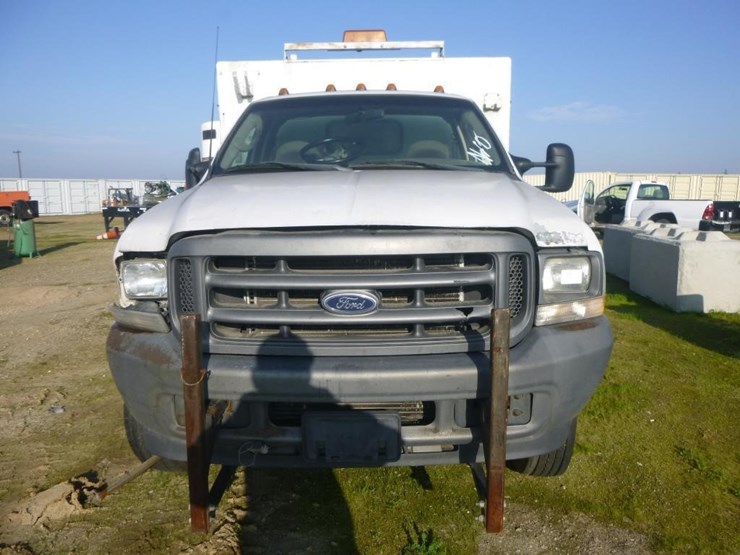 2003-ford-f450-image-7