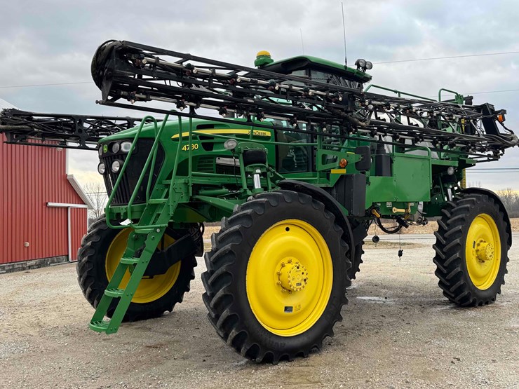 2009-john-deere-4730-image-35