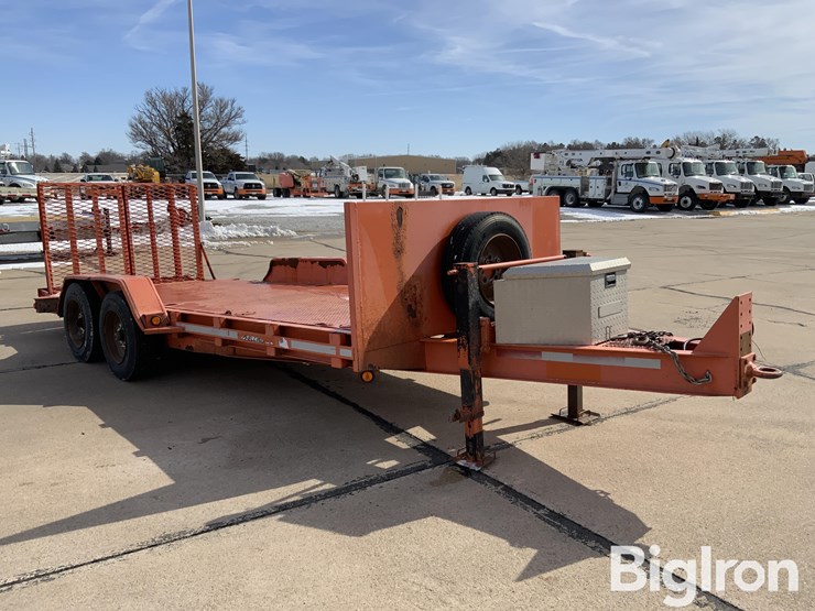 2009-felling-ft-16d-t/a-flatbed-trailer-image-3