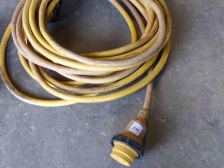 heavy-duty-extension-cord-30a-image-1