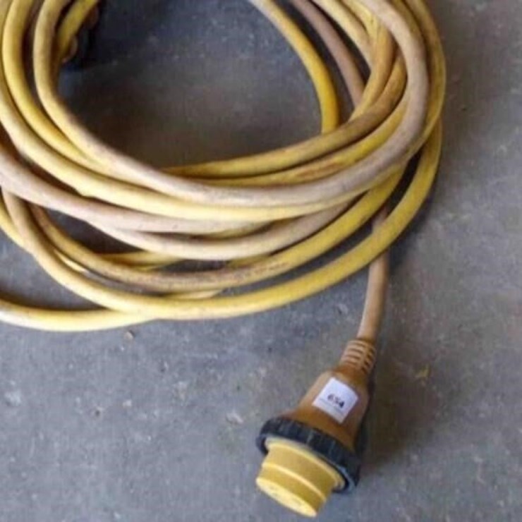 HEAVY DUTY EXTENSION CORD 30A