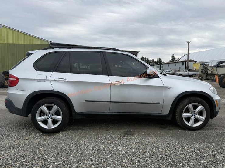 2010-bmw-x5-image-7