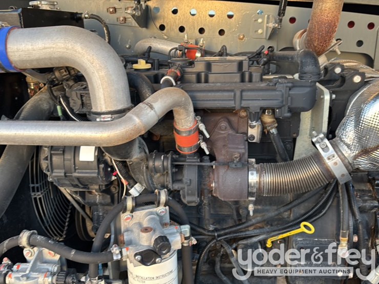 2018-skyjack-sj1056-image-37