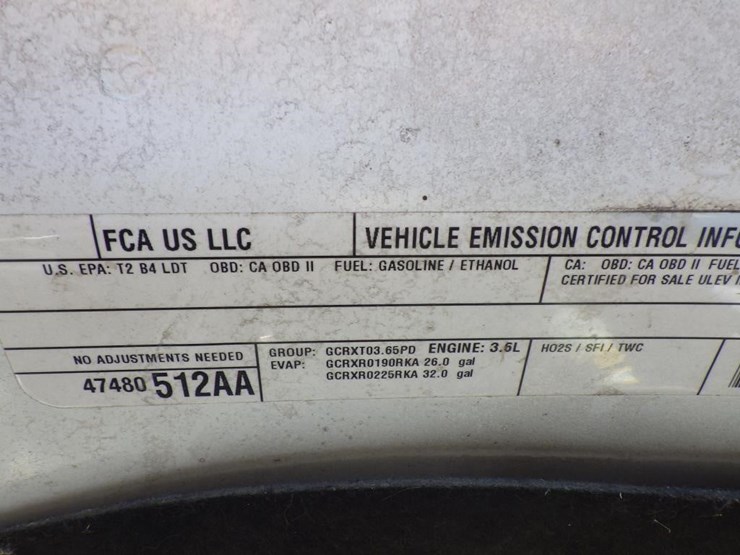 2016-dodge-1500-image-12