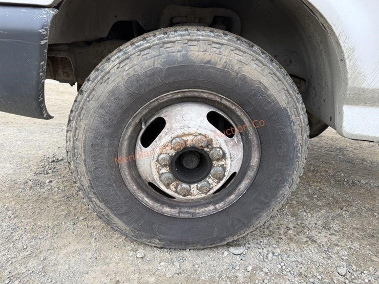 1996-ford-f350-xl-image-13