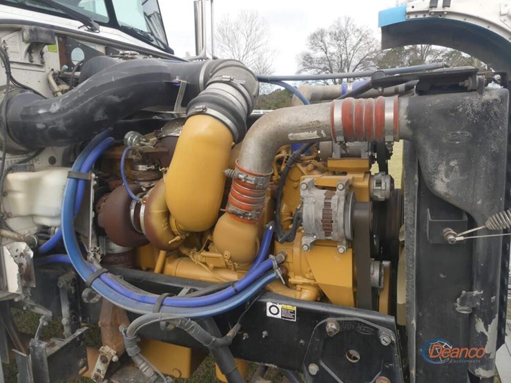 2007-peterbilt-379-image-11