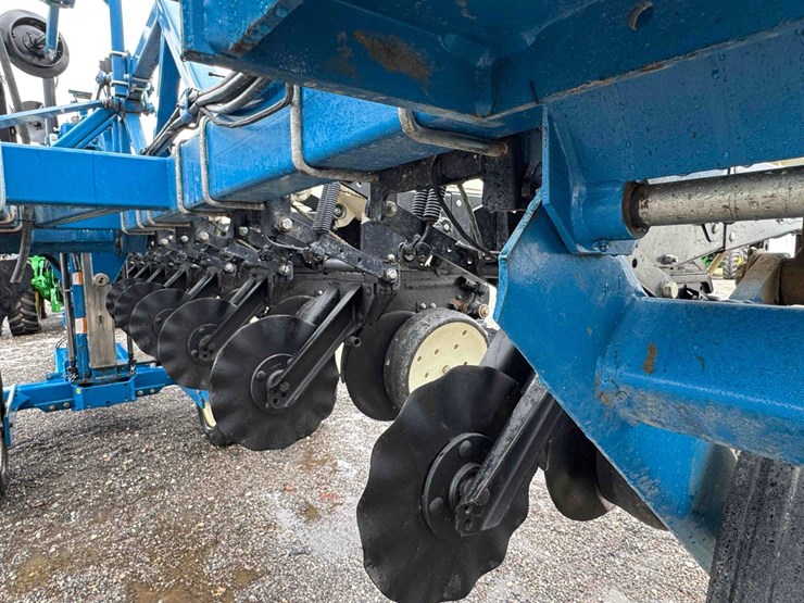 kinze-3600-image-18