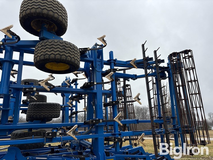 2021-landoll-8550-48-mulch-finisher-image-13