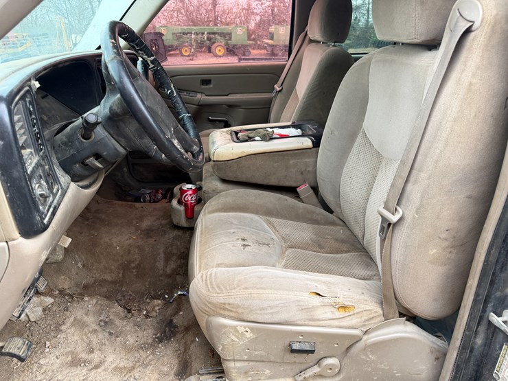 2005-chevrolet-silverado-1500-image-43