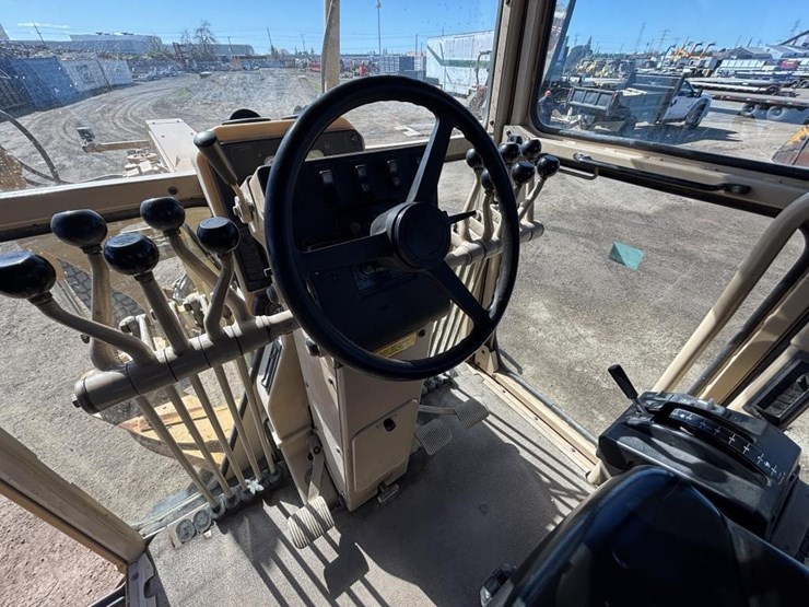 caterpillar-143h-image-38