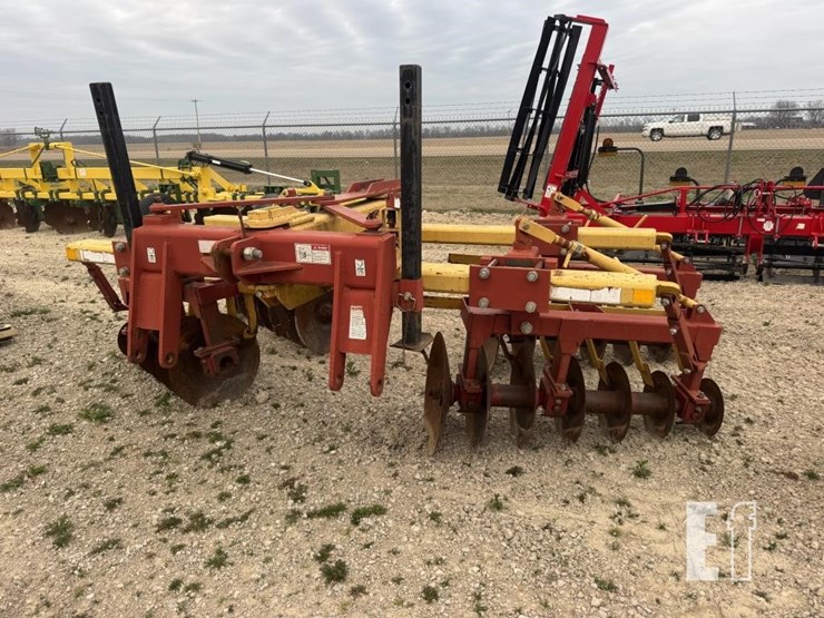 w-and-a-tandem-levee-plow-image-1