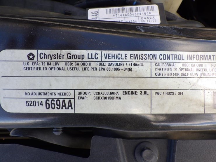 2012-dodge-grand-caravan-image-12